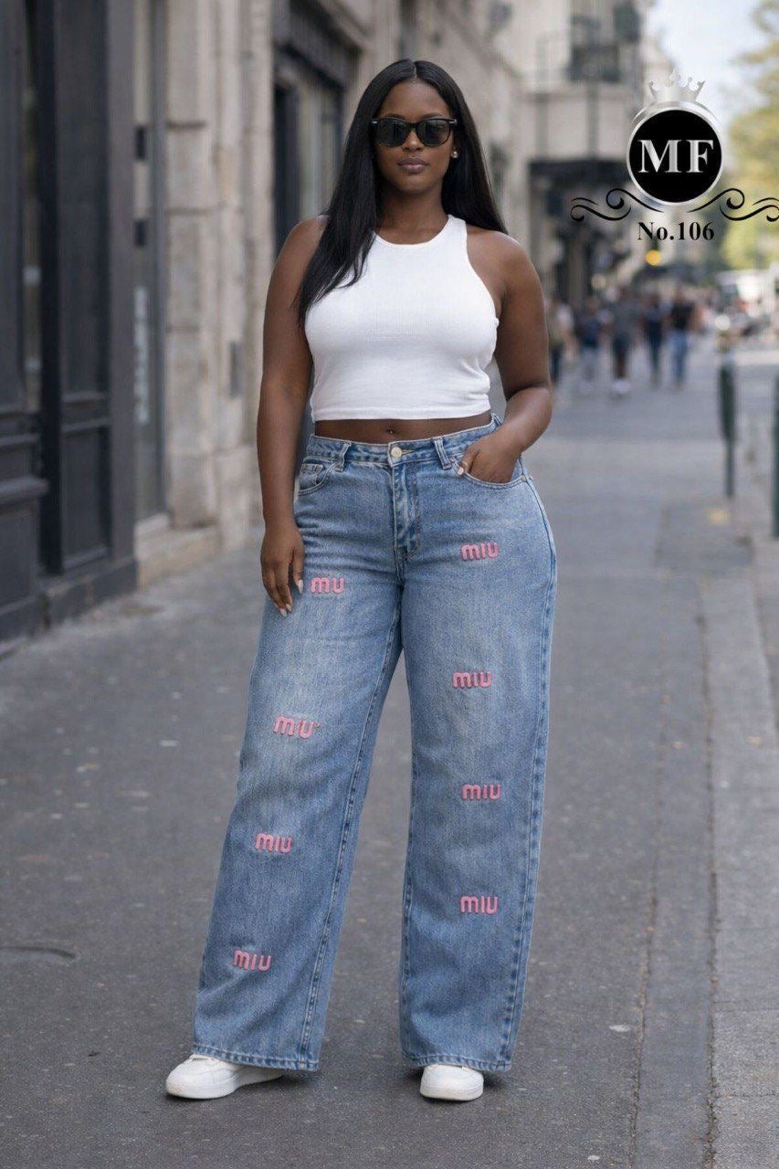 Wide-Leg Logo Jeans