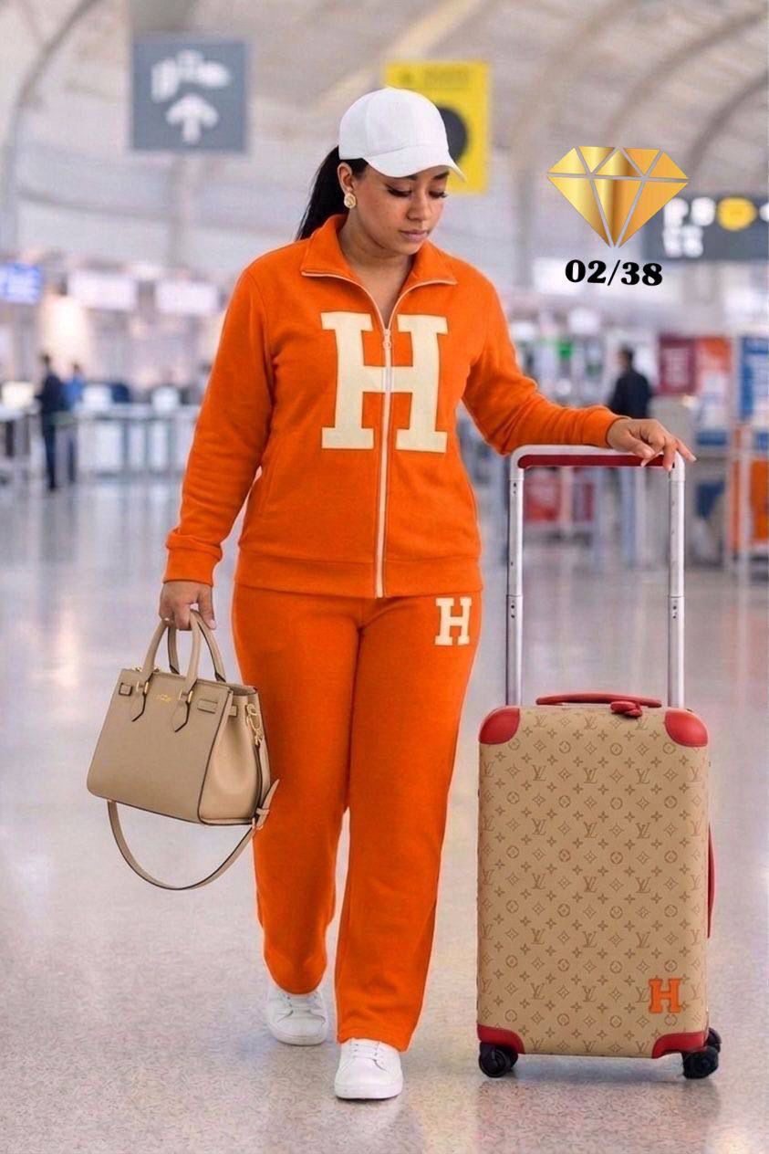 Women's Designer-Inspired Zip-Up Tracksuit Set